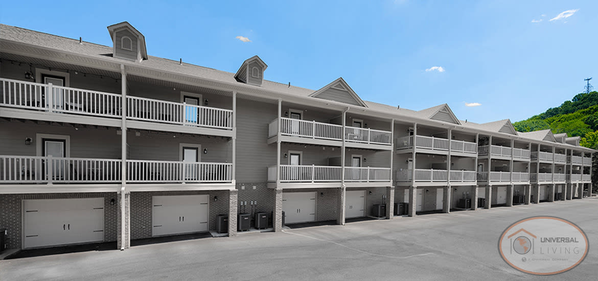 Photos and Video of Universal at Gray Station in Gray, TN